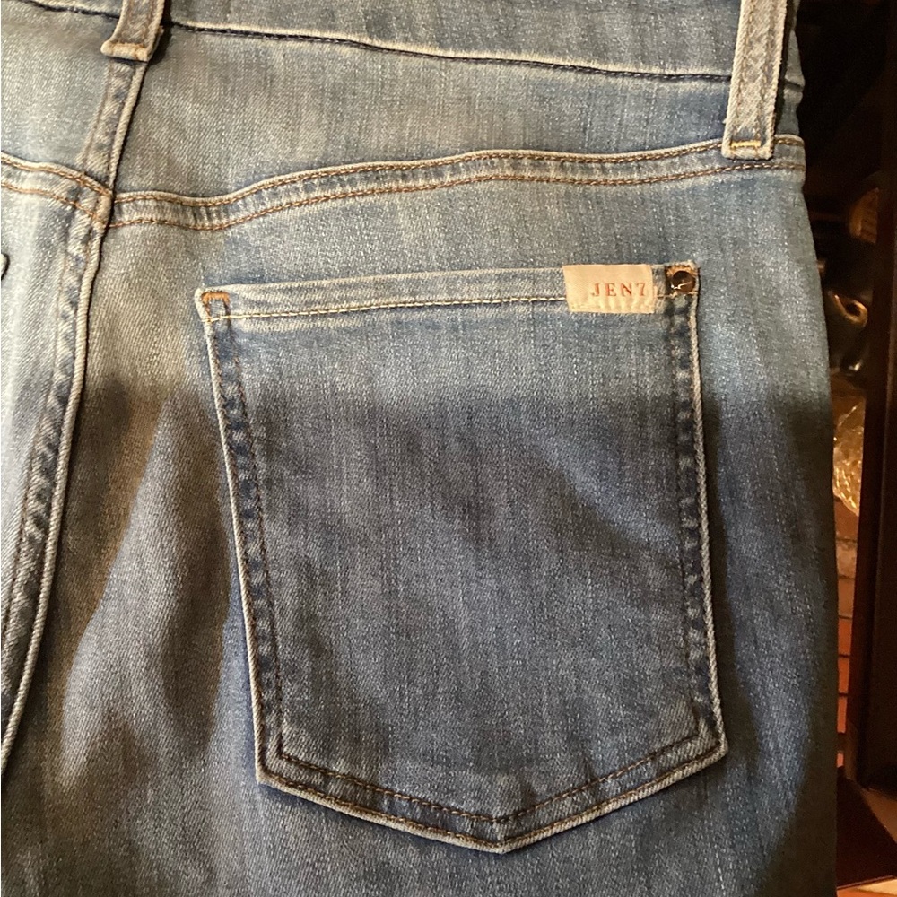 NWT JEN 7 by 7 for All mankind Shorts. Sz 10 - Picture 7 of 9
